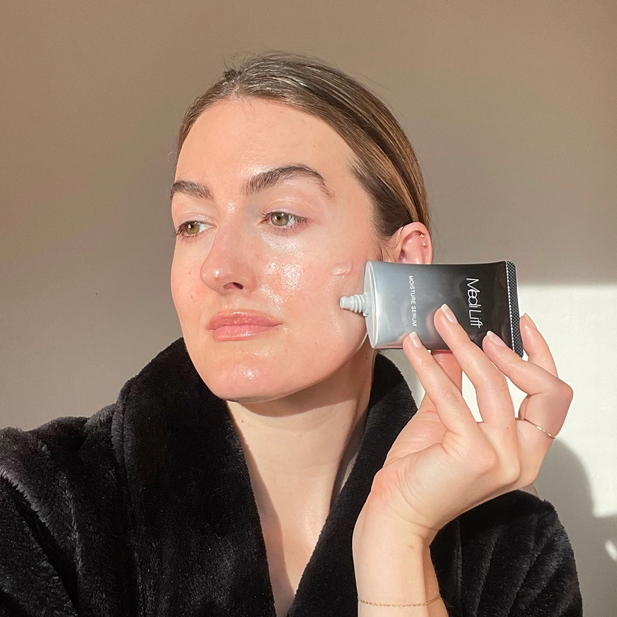 Moisture Serum - Image 2